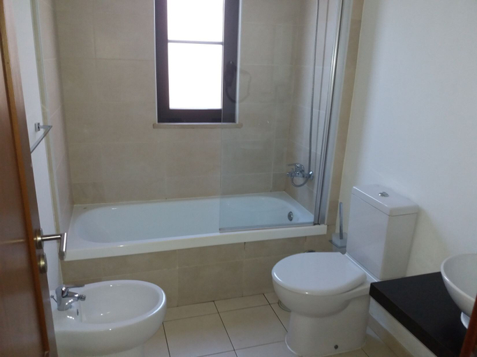 Bathroom 5, Cape Verde Holidays - Tortuga Beach Resort and Spa