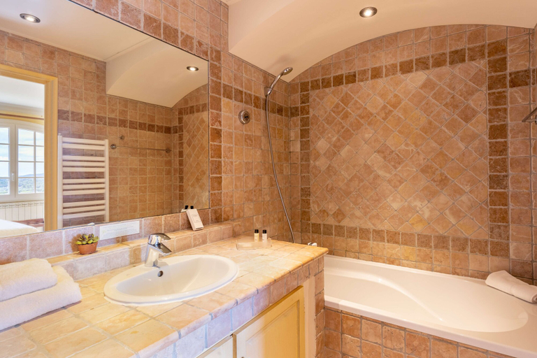 Bathroom 5, La Bastide du Calalou Hotel & Spa, BW Premier Collection, Var