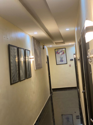 Others 3, ONTARIO SUITES, Surulere