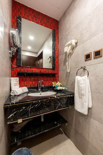 Bathroom 4, Rosalina Hotel, Yanbu