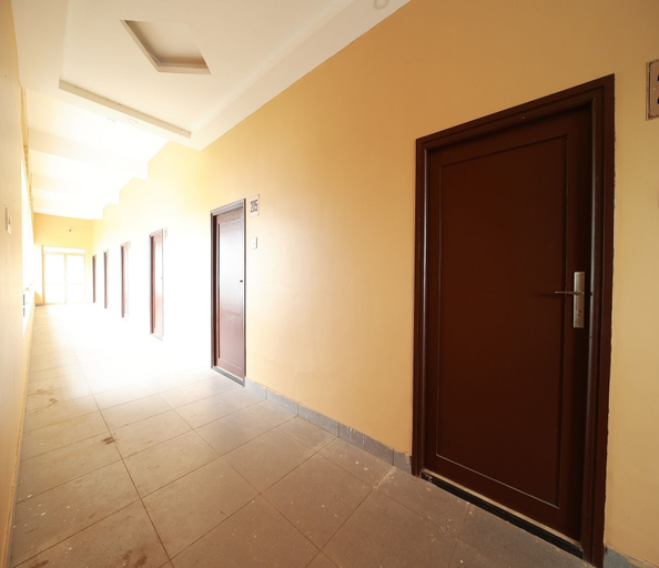 Others 4, Valluvar Residency, Karur