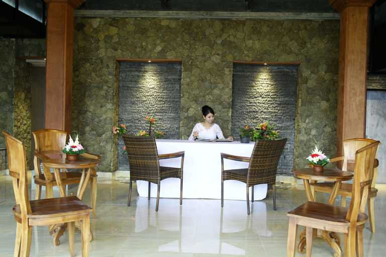 Food & Drinks 5, Puri Karang Besakih, Karangasem