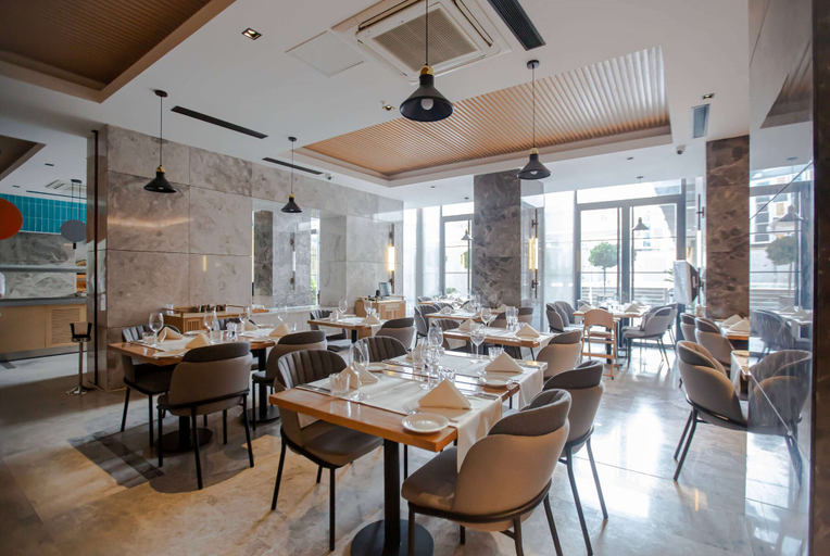 Food & Drinks 5, Ramada Plaza By Wyndham Istanbul Sultanahmet, Fatih