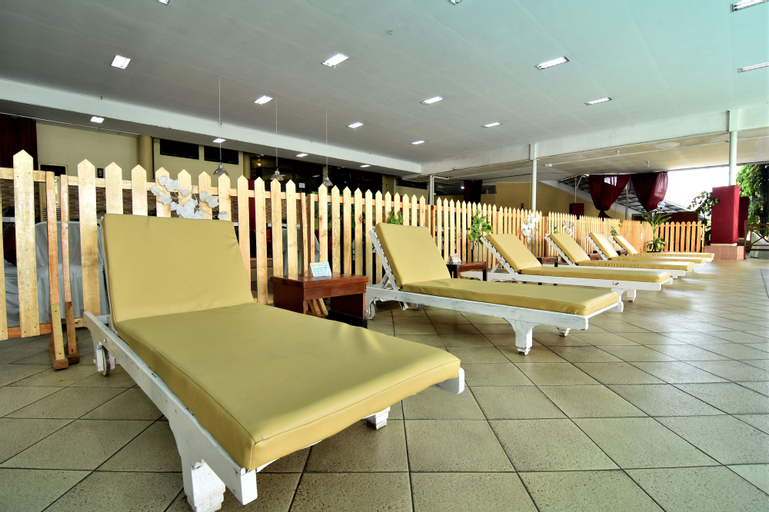Business Facilities 29