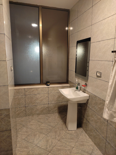 Bathroom 3, Addis Hill, Addis Abeba