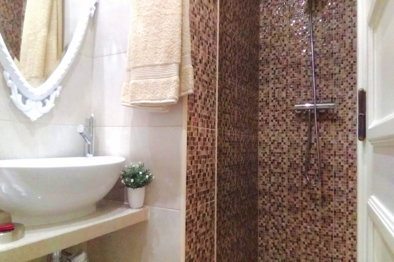 Bathroom 5, Suites Inn Lagos, Lagos