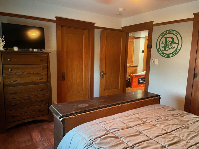 Bedroom 2, Patrick's Bed and Breakfast, Appanoose