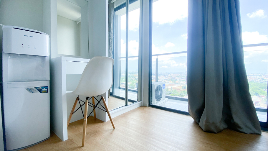 Others 4, New and Modern Studio at Daan Mogot City Apartment By Travelio, Jakarta Barat
