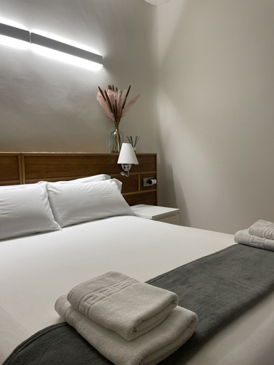Bedroom 3, Pensión Artea, Guipúzcoa
