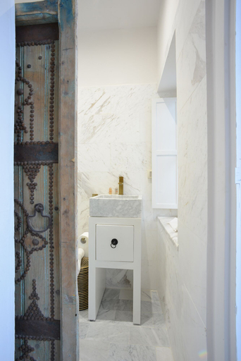 Bathroom 5, Dar Antonia, Sousse Médina