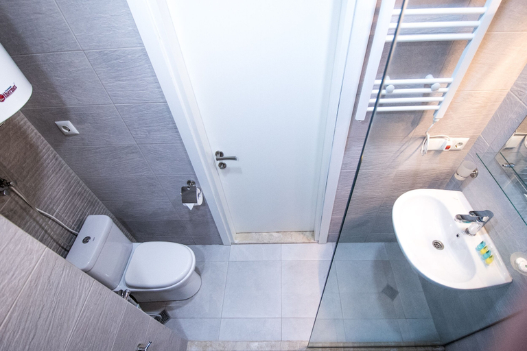 Bathroom 3, Orbi Beach Tower Hotel Official, Batumi