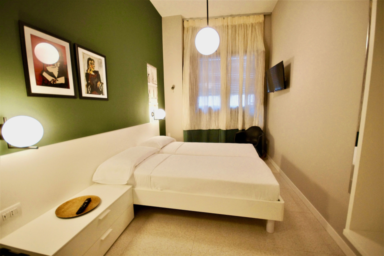 Bedroom 3, Truly Verona, Verona