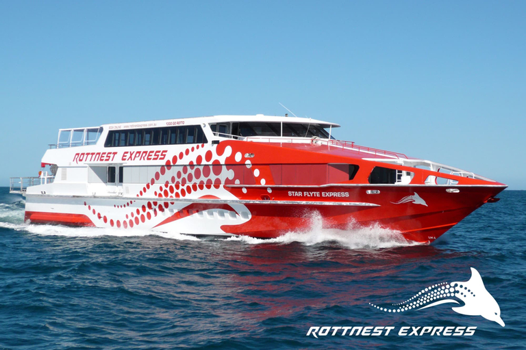 Exterior & Views 18