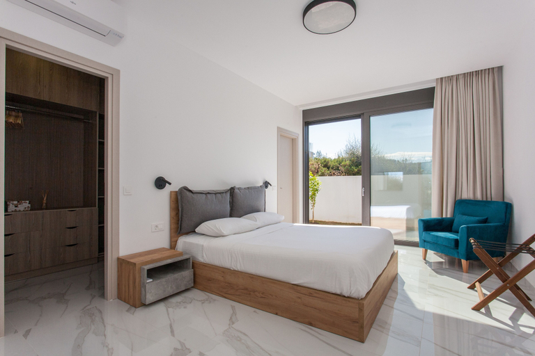 Bedroom 1, Villa Valentina Chania, Crete