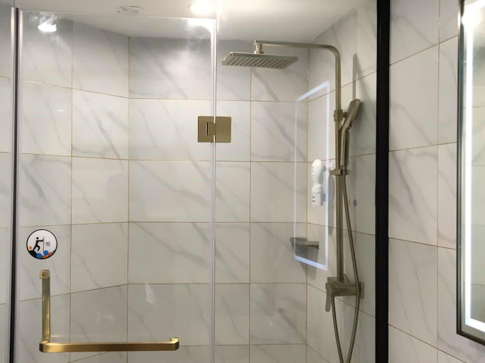 Bathroom 3, 7 Days Inn·Premium Chengdu Yulin Nan Street, Chengdu