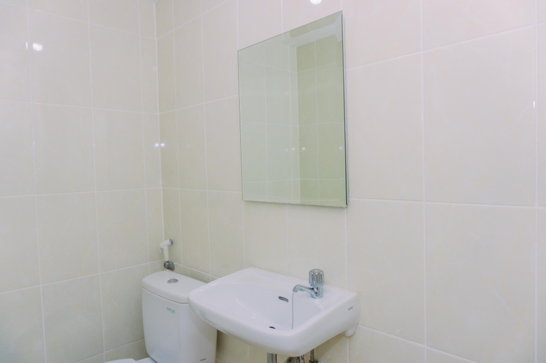 Bedroom 4, Chic Studio Apartment M-Town Residence near Summarecon Mall By Travelio, Tangerang
