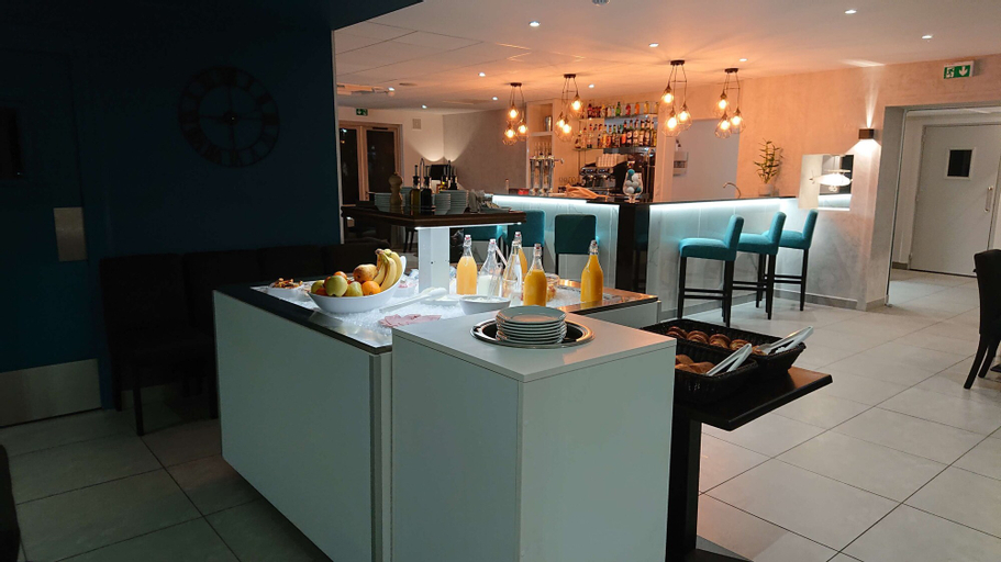 Food & Drinks 5, Kyriad Direct Lyon - Bron Eurexpo, Rhône