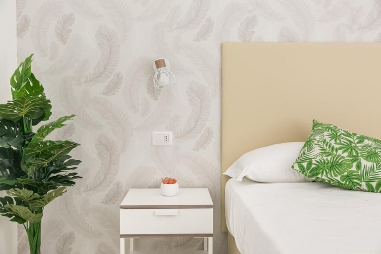 Bedroom 3, White Candia Guesthouse, Rome