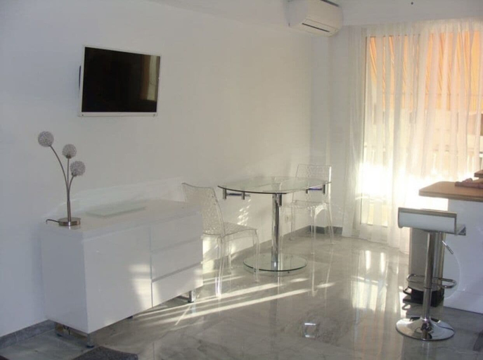 Bathroom 2, Studio derrière le Martinez, Alpes-Maritimes