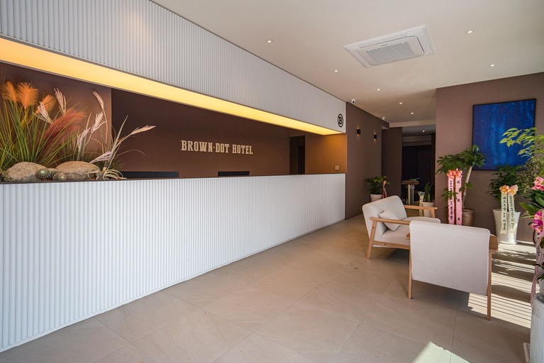 Others 4, Brown Dot Hotel Eurwangri, Jung