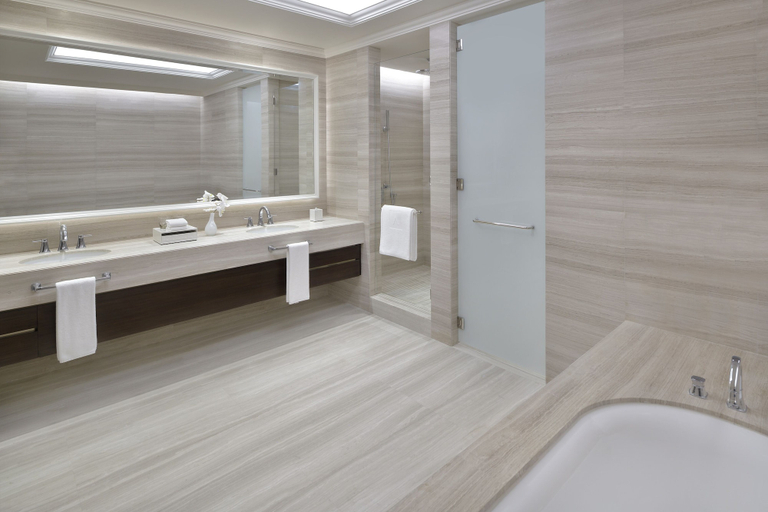 Bathroom 5, Address Dubai Mall, Dubai