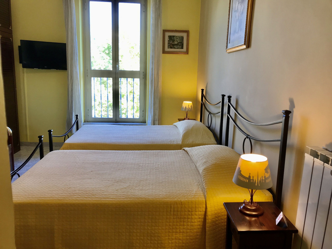 Bedroom 4, Il Tesoro, Roma