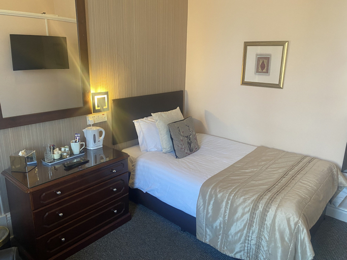 Bedroom 2, Cornerways Guest House, Cumbria