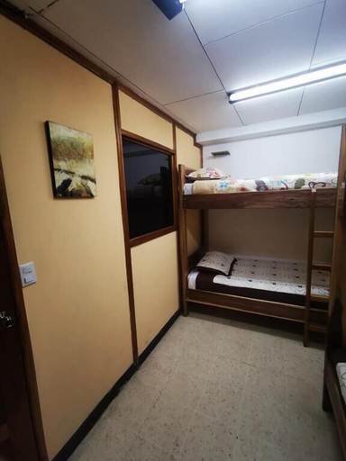 Others 4, Toucan Hostel, Alajuela