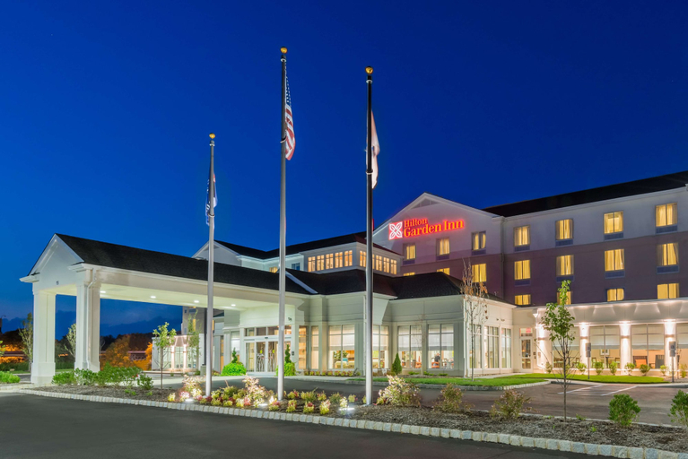 Exterior & Views 2, Hilton Garden Inn Wayne, Passaic