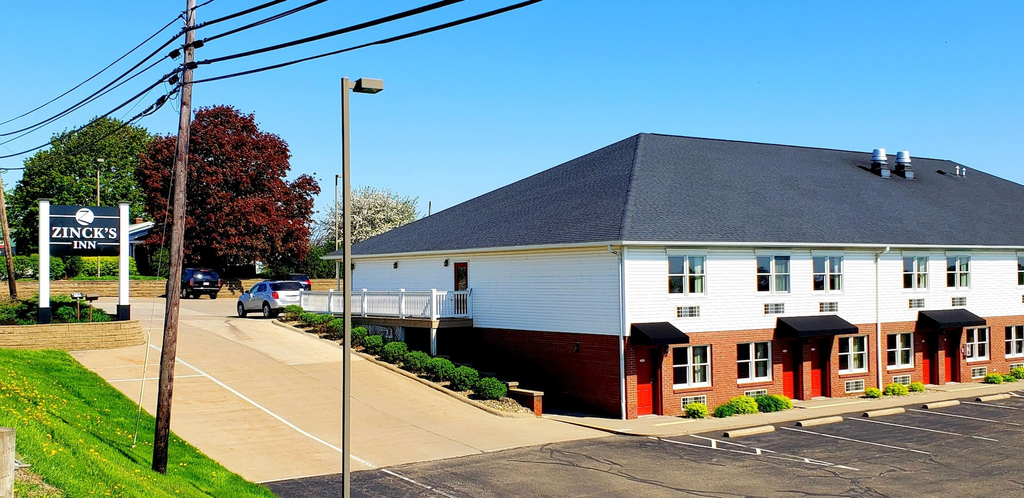 Exterior & Views 1, Berlin Heritage Inn, Holmes