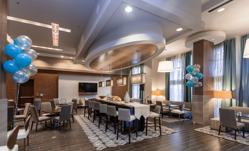 Food & Drinks 5, Hampton Inn & Suites Chapel Hill-Carrboro/Downtown, Orange