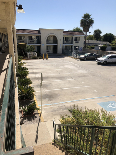 Exterior & Views 2, Anaheim National Inn, Orange