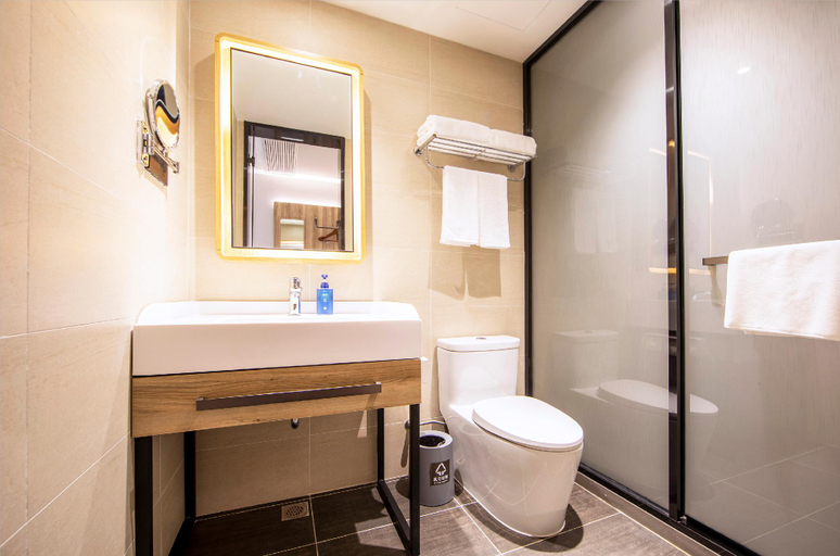 Bathroom 3, Hanting Premium Hotel Beijing Shilihe Metro Station, Beijing
