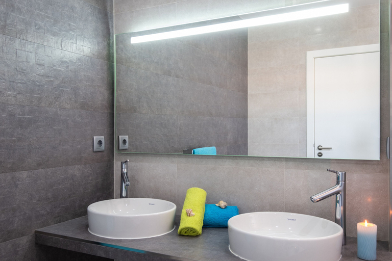 Bathroom 4, Villa Val Hala, Albufeira