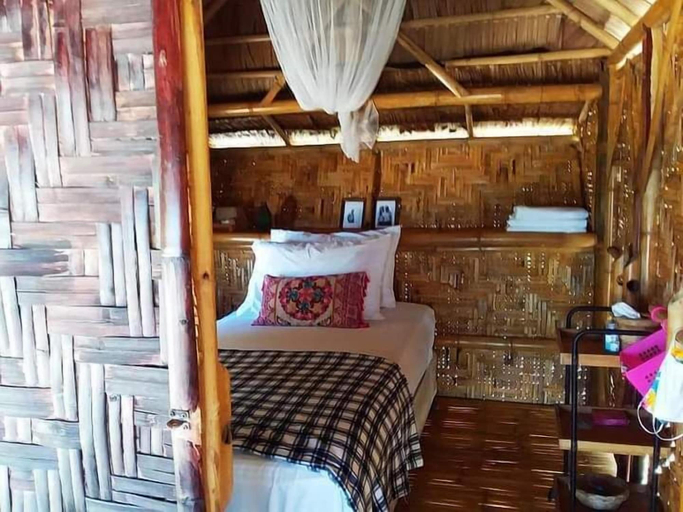 Bedroom 2, Natural High Beach Cafe & Homestay, Sichon