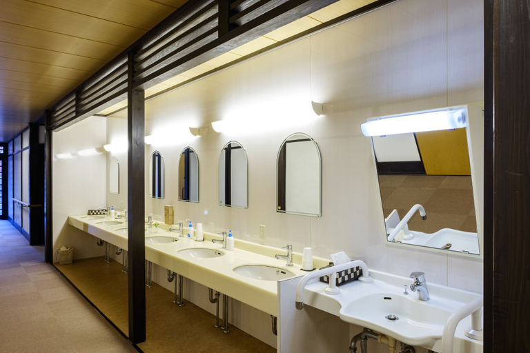 Bathroom 3, Hiyoshi Forest Resort Yamanoie, Nantan