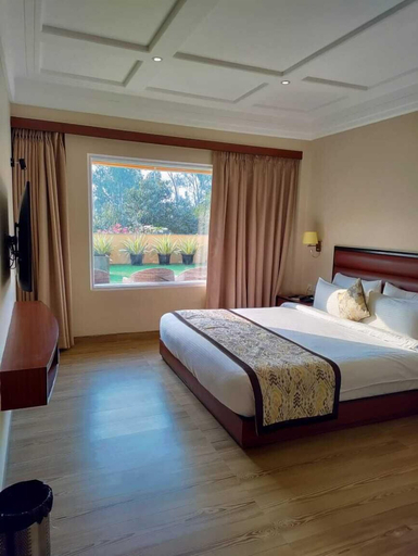 Bedroom 2, The Lalita Grand, Mathura