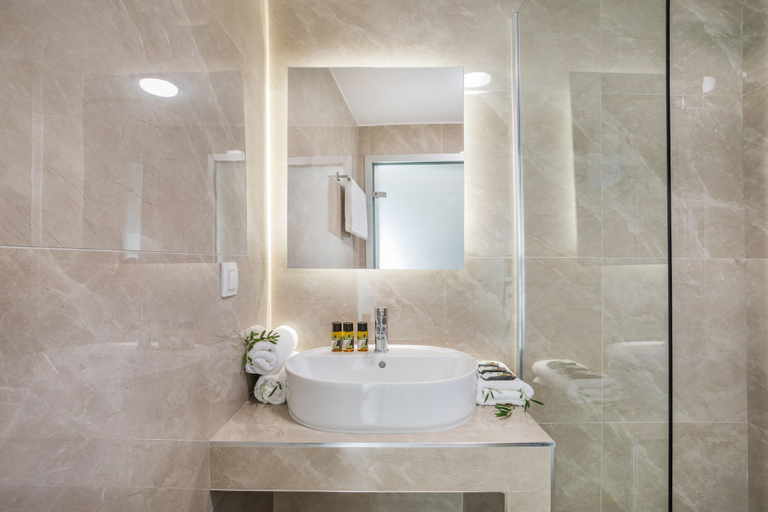 Bathroom 5, AlexMare Hotel Fourka, Central Macedonia