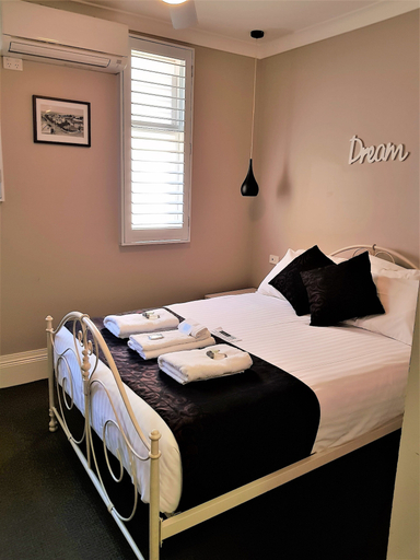 Bedroom 2, The Grand Hotel Newcastle, Newcastle - Inner City