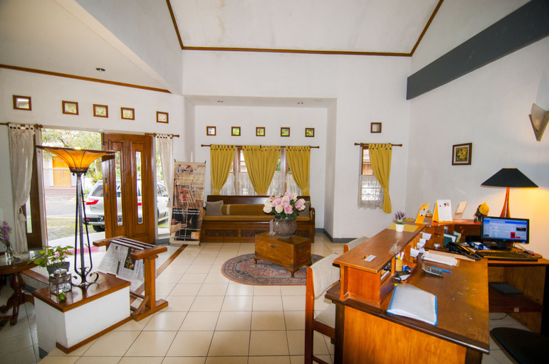 Food & Drinks 5, Rumah Asri Bed And Breakfast (tutup sementara), Bandung