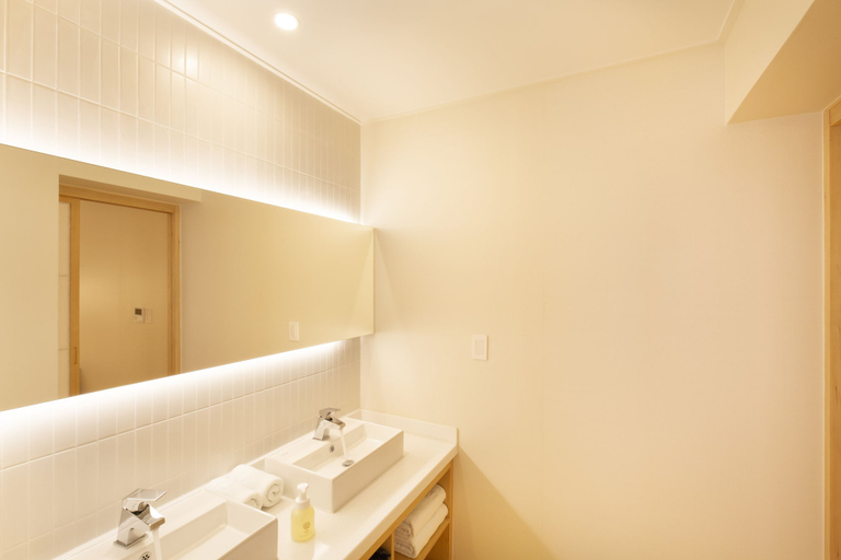 Bathroom 3, Tomonoya Hotel & Ryokan Gyeongju, Pohang