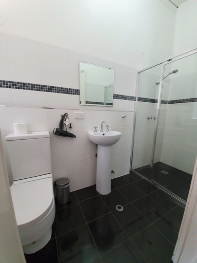 Bathroom 4, The Grand Hotel Newcastle, Newcastle - Inner City