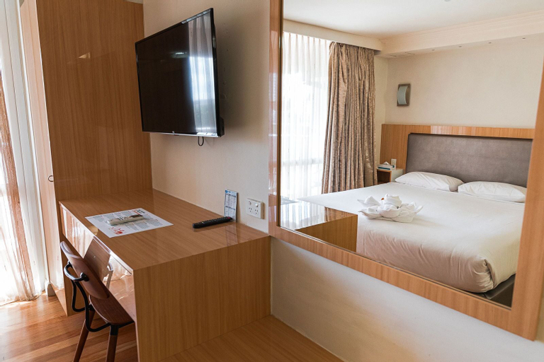 Bedroom 3, Indian Ocean Hotel, Stirling