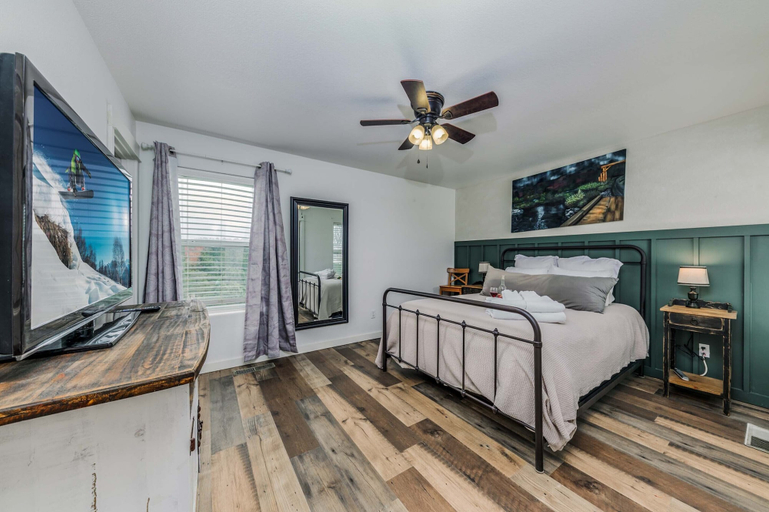 Bedroom 3, Sunrise Haven, Lincoln