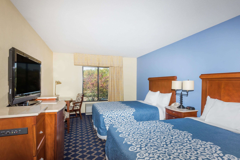 Bedroom 3, Aderi Hotel Niantic, New London