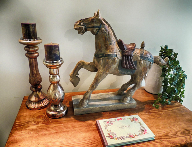Food & Drinks, Century House, Gloucestershire