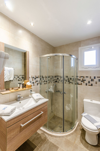 Bathroom 4, Pela Mare Hotel, Crete