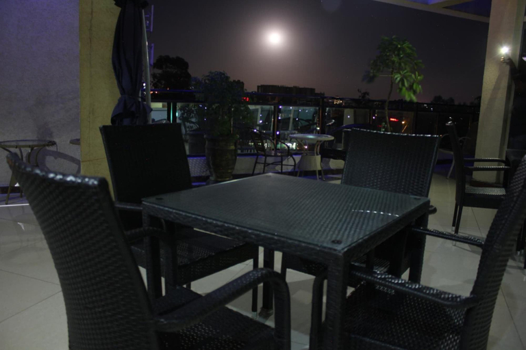 Food & Drinks 4, Blue Birds International Hotel, Addis Abeba