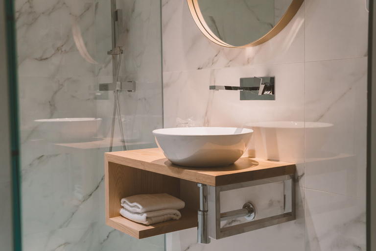 Bathroom 3, Hotel Candor, Pontevedra