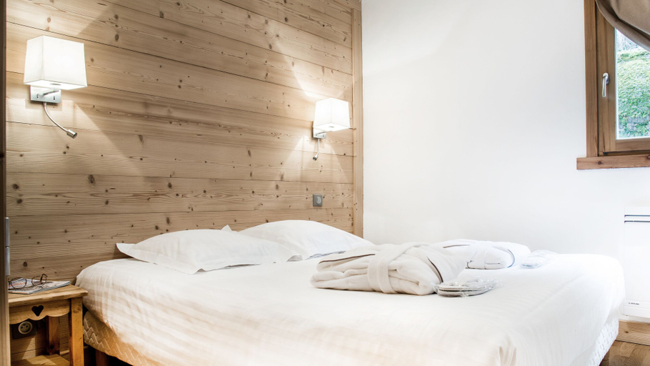 Bedroom 2, Les Grandes Alpes, Haute-Savoie